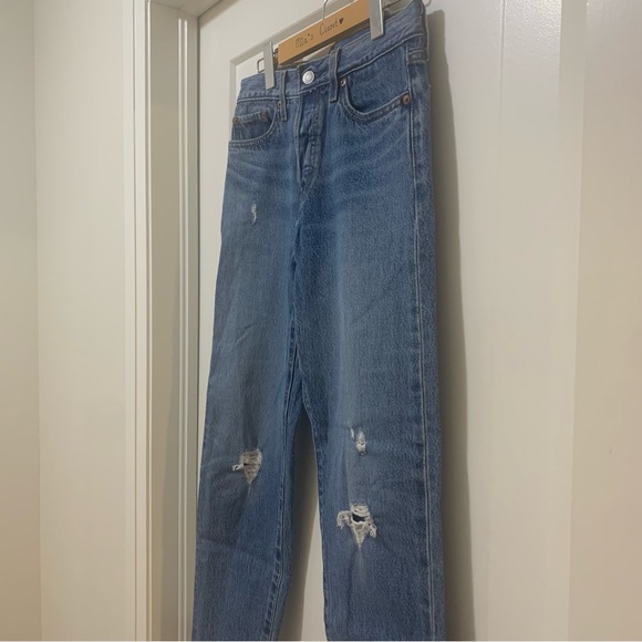 LEVI’S - Wedgie - High-Waisted Jeans - Women’s 26 - Picture 6 of 11